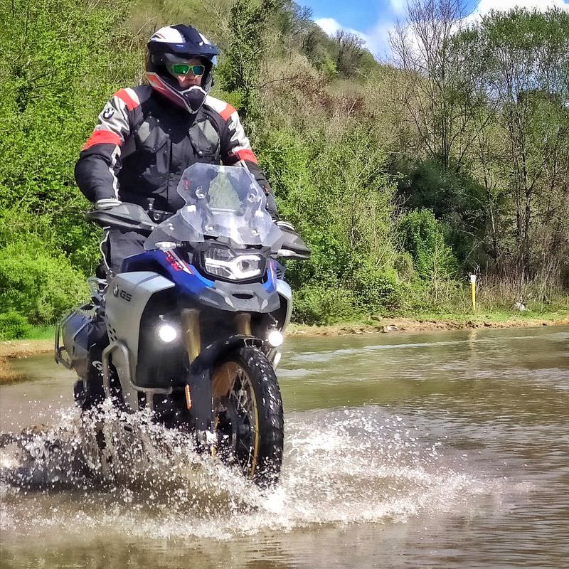 21-26 April Enduro off-road BMW GS Riding skills training Rusmototravel RMT Ride Russia F750GS F850GS