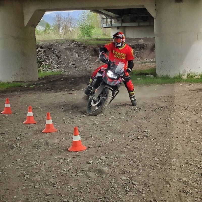 21-26 April Enduro off-road BMW GS Riding skills training Rusmototravel RMT Ride Russia F750GS F850GS