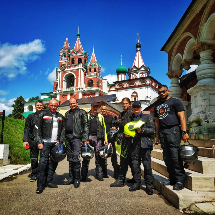 Seliger-Valday/Valdai weekend motorcycle tour with Rusmototravel