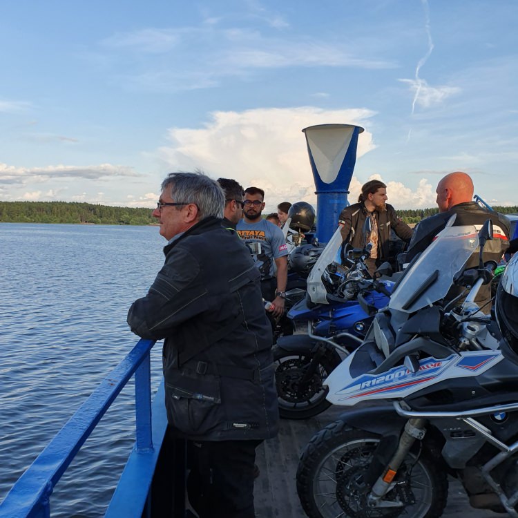 Seliger-Valday/Valdai weekend motorcycle tour with Rusmototravel