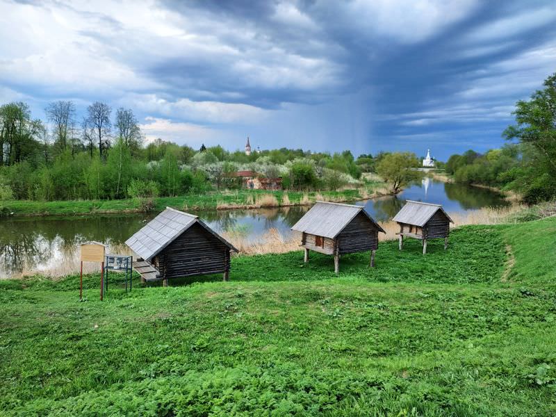 Suzdal - Yaroslavl weekend tour Rusmototravel RMT Ride Russia