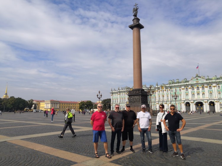 Saint-Petersburg-Moscow Motorcycle Tour Rusmototravel Palace Square