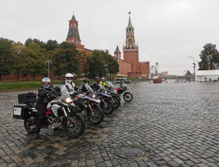 Moscow-Elbrus-Sochi ride: chasing the Summer in the South of Russia