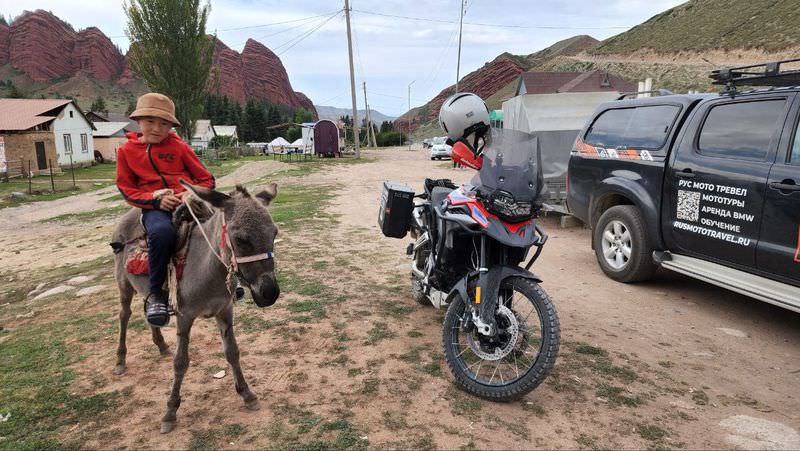 Rusmototravel Kyrgyzstan Motorcycle Tour August 2022