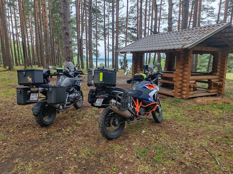Мототур по Белоруссии, замки, усадьбы, брестская крепость, беловежская пуща, Грондо, Витебск