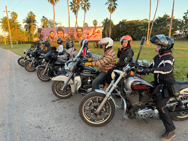 Мототур на Кубу с Рус Мото Тревел